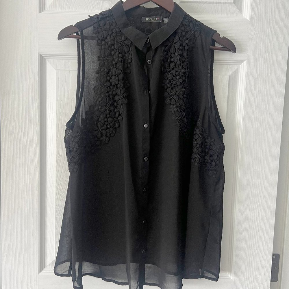 Fylo Designer Brand Women's Sleeveless Sheer Lace Blouse!